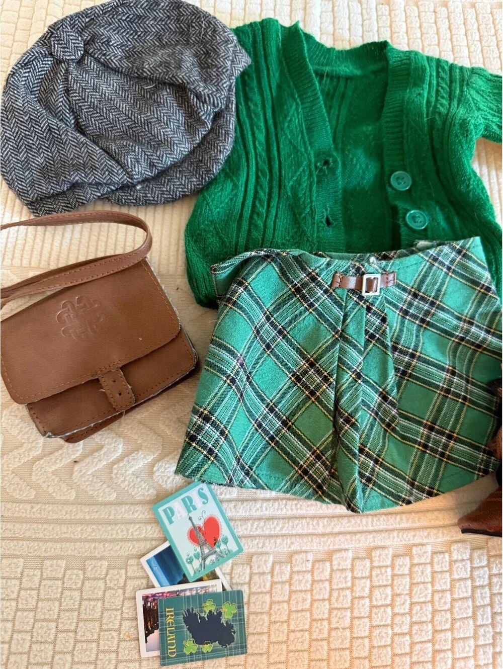 American Girl WORLD TRAVELER in IRELAND Green PLAID SKIRT cardigan
